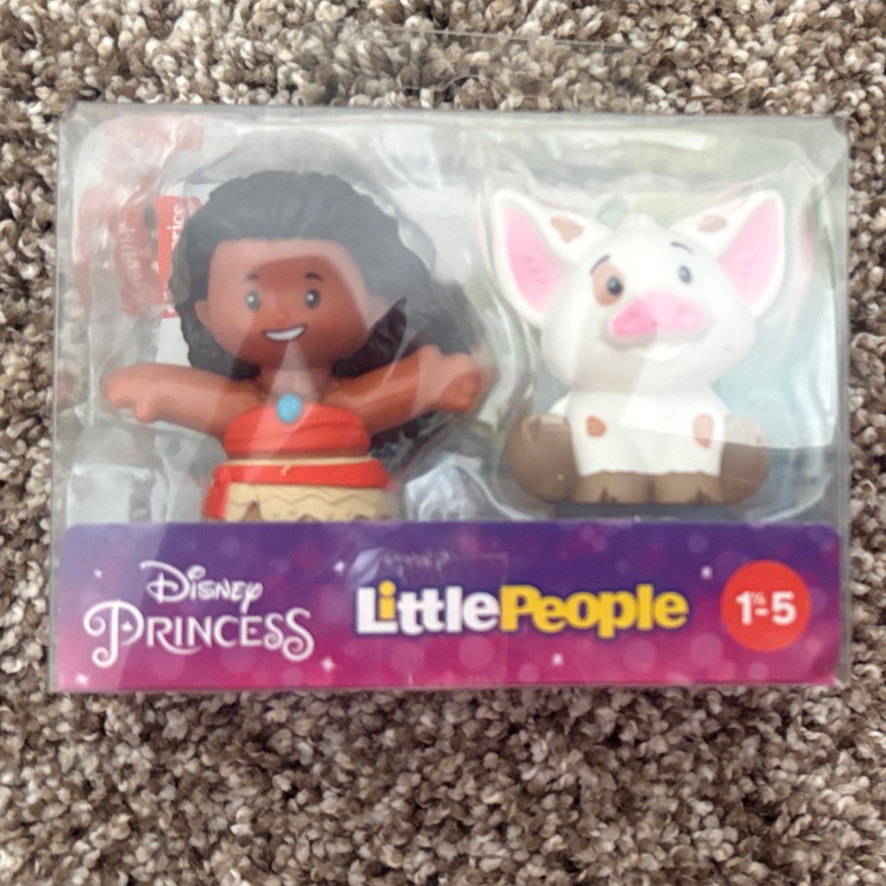 NWT Moana and púa little people